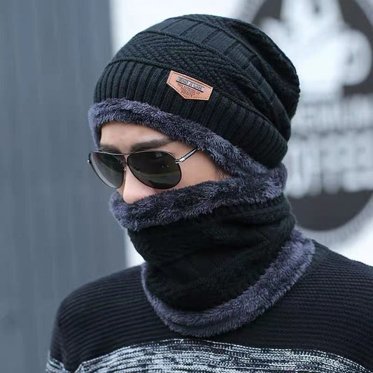 GORRO CON CUELLERA