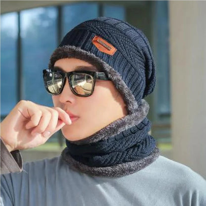 GORRO CON CUELLERA